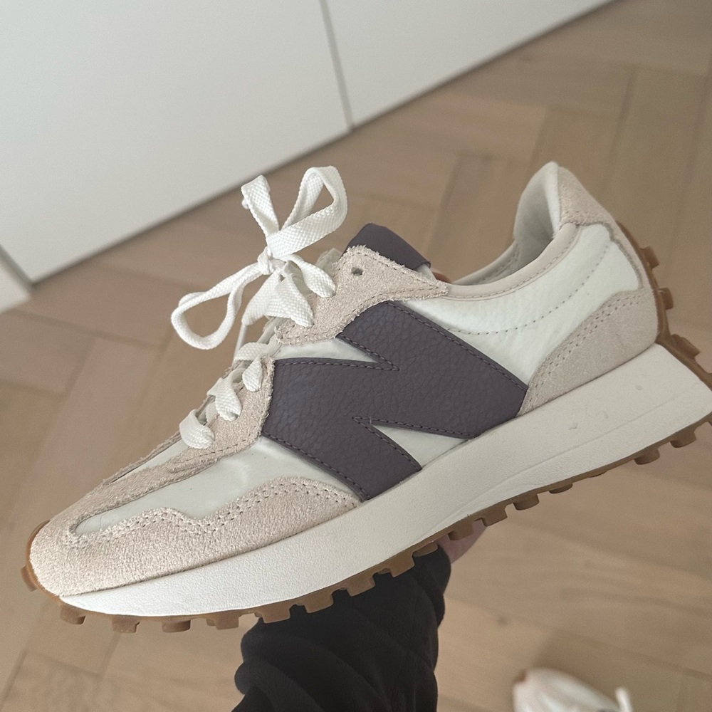 New Balance 327 White, Tan, with Plum Accents